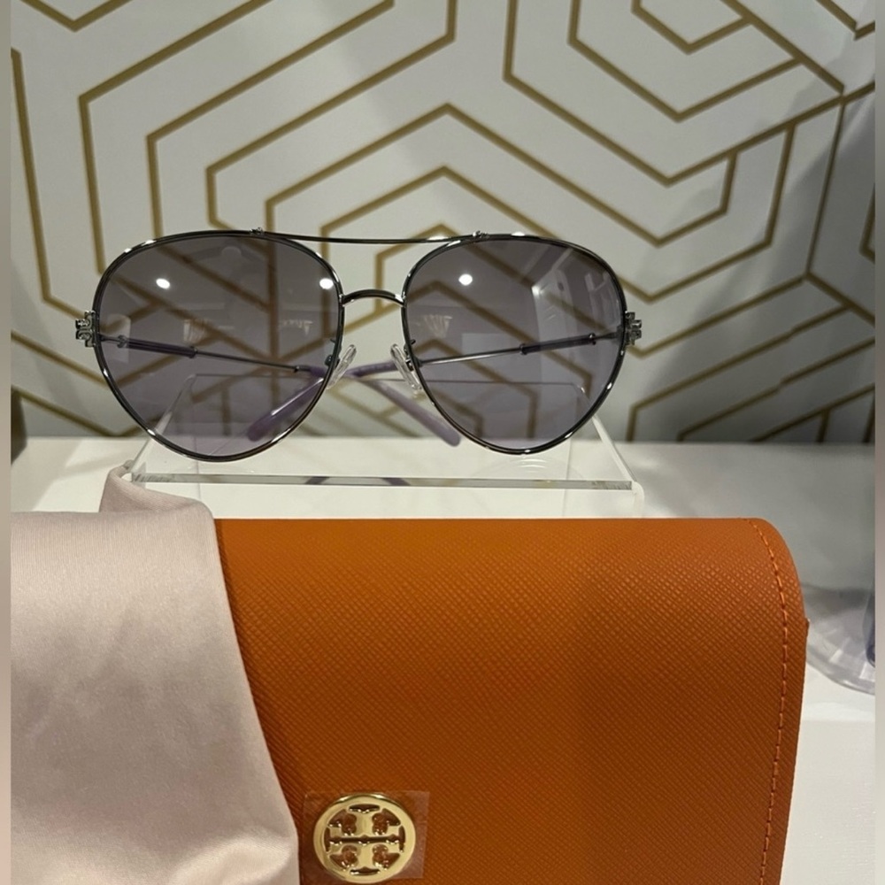Tory Burch Violet Sunnies